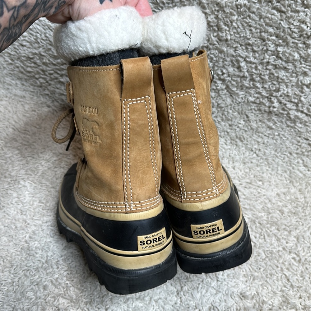 Sorel Caribou Winter Boots size 8 - Picture 6 of 9